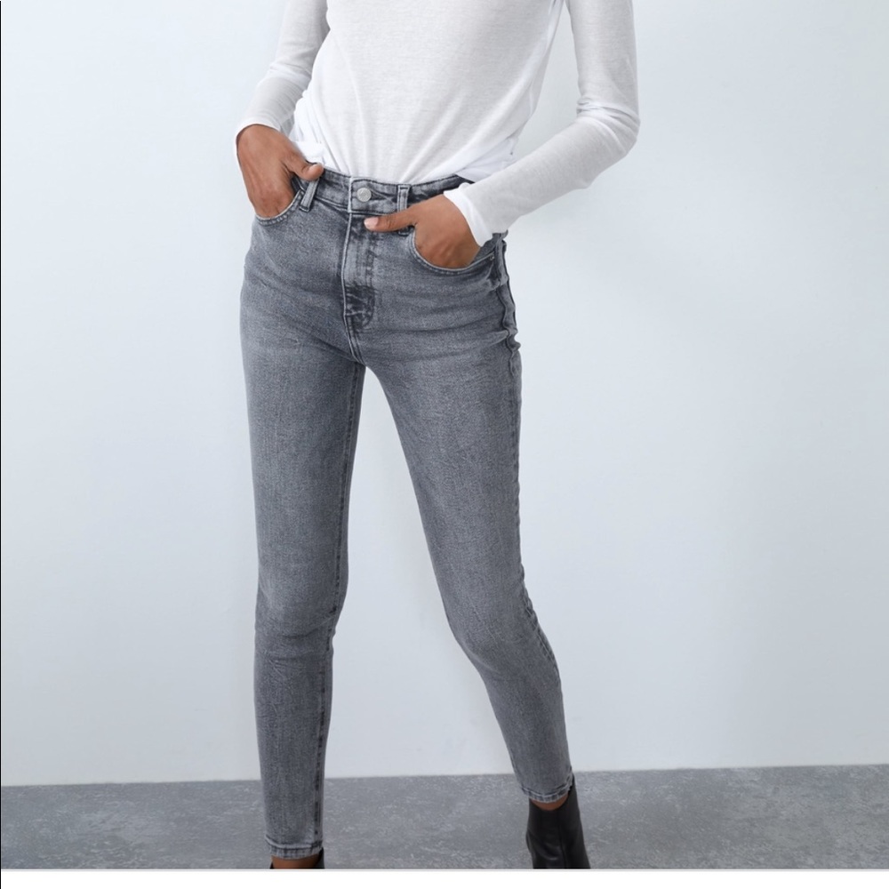 NWT Zara High Rise Vintage Skinny Jeans